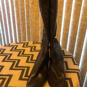 Brown leather boots with bronze side buckle